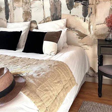 Le Moulin Dumas Hotel Grignan Room photo